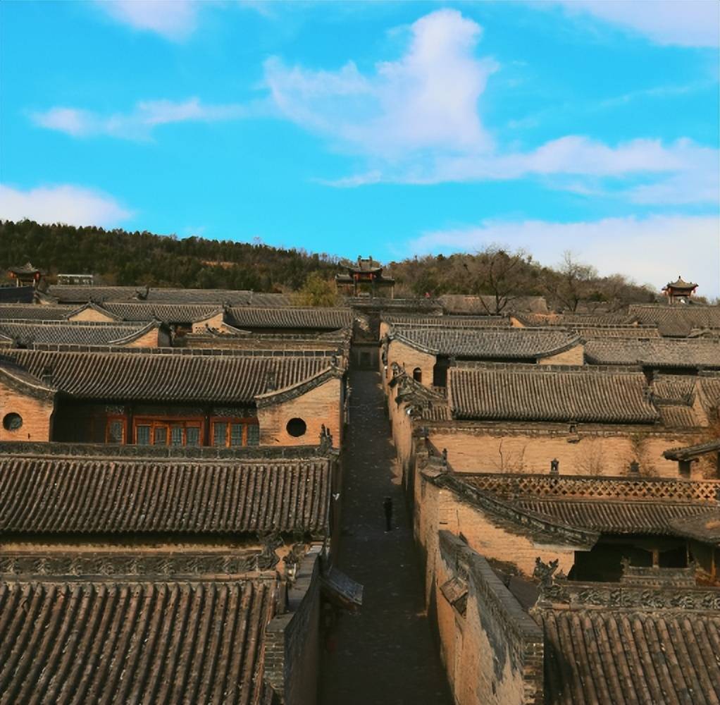 故宫”房间多到数不清子孙遍布全球！麻将胡了2游戏入口山西藏个“民间(图2)